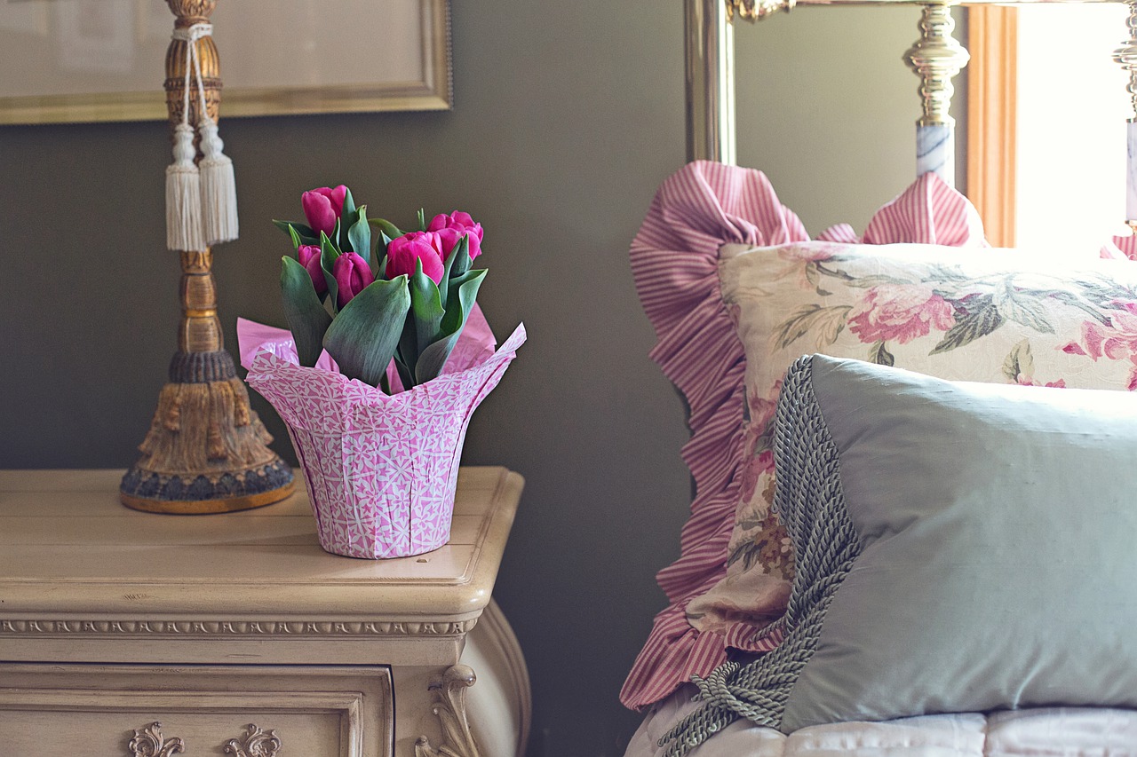 spring bedroom ideas